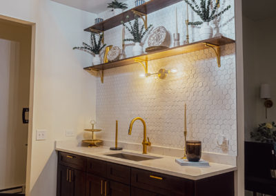 Virgie Bridal Suite kitchenette